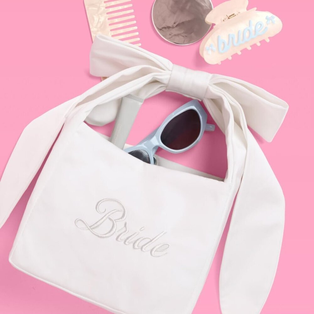 White Satin Bride Bow Bag Bride To Be Purse Bridal Shower Party Accessory - Picture 5 of 6